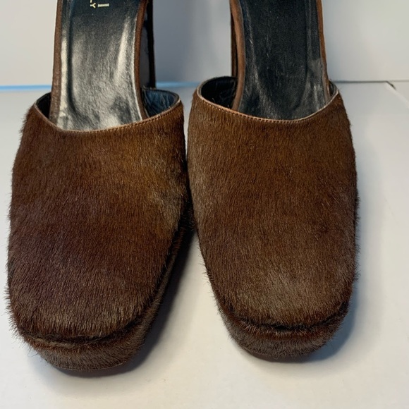 Gucci PLATFORM HEELS CHOCOLATE PONY FUR SIZE 10 B😍 - Picture 4 of 14